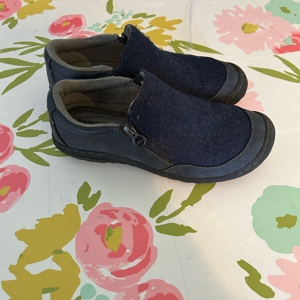 JBU by Jambu Crimson Slide Women's Navy Blue Floral Comfort Slides Size US 8.5